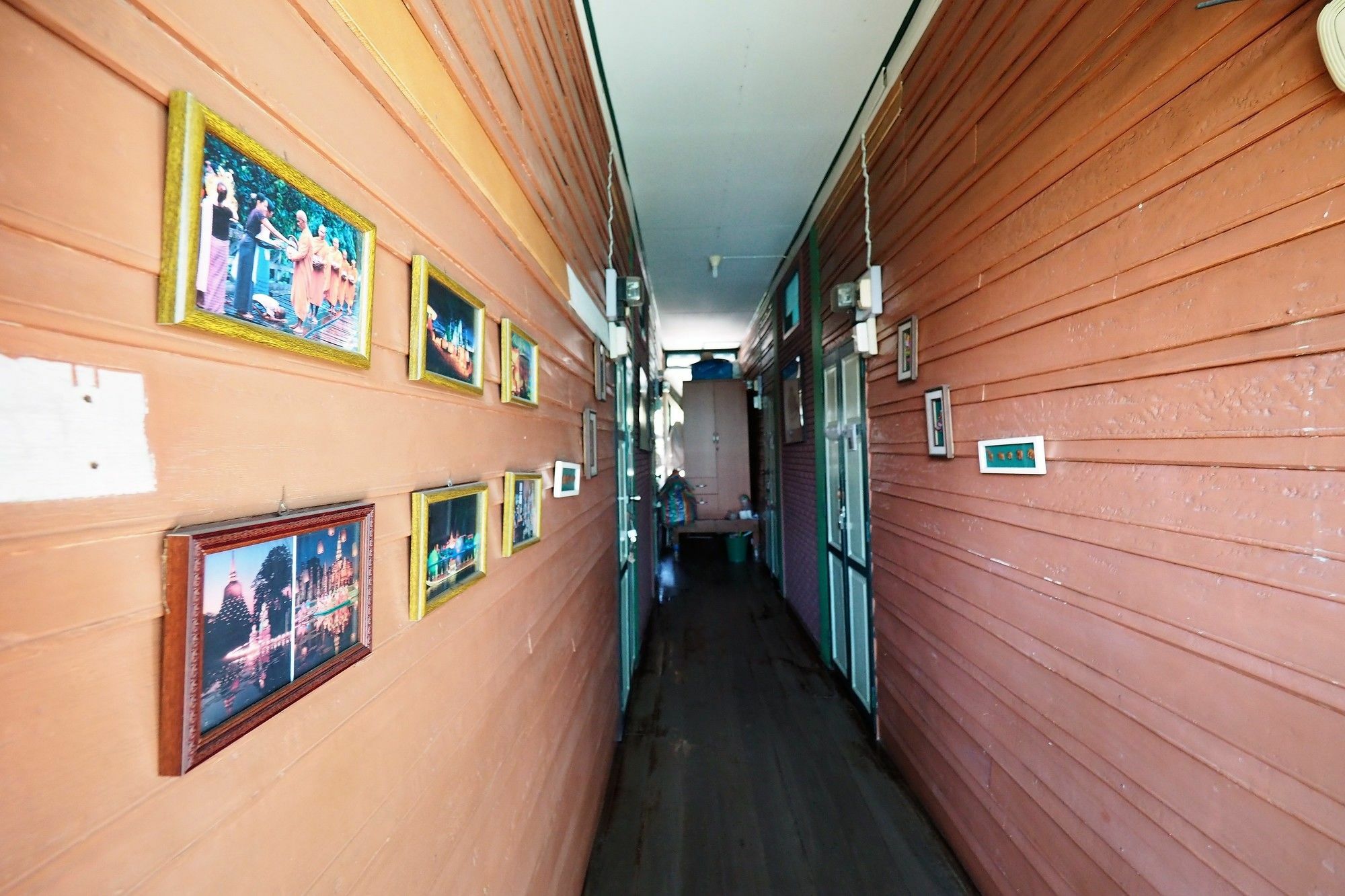 San Sook Place Ayutthaya Eksteriør billede